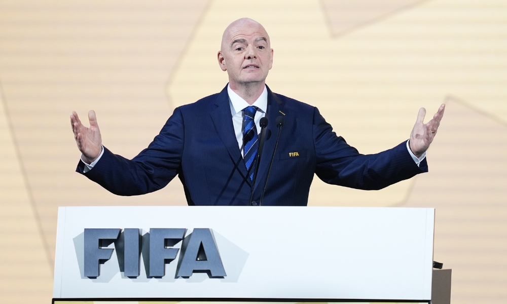 入了全新的
