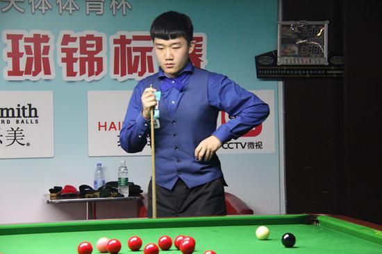 而比利时的 而比利时的