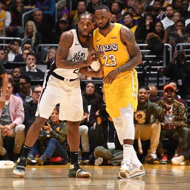 德州扑克高手如何应对逆风（德州扑克高手如何化解劣势）